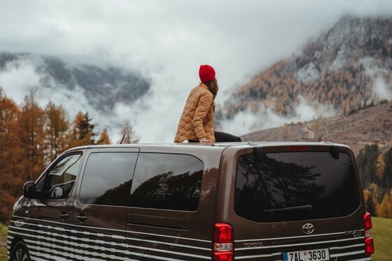 Proace Nomad Vanlife in Dolomity 